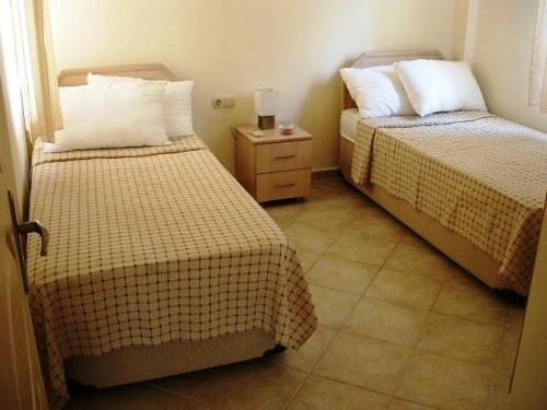 Royal Heights Apartments Bogazici Стая снимка
